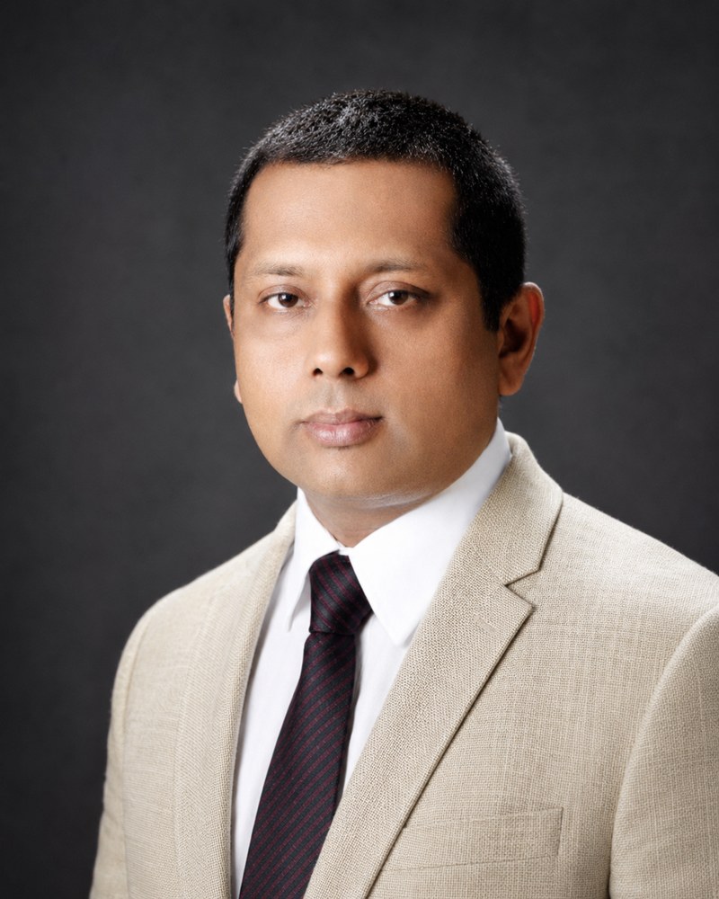 Waseem, specialist IB Physics, Chemistry and Maths tutor at iBLaurel